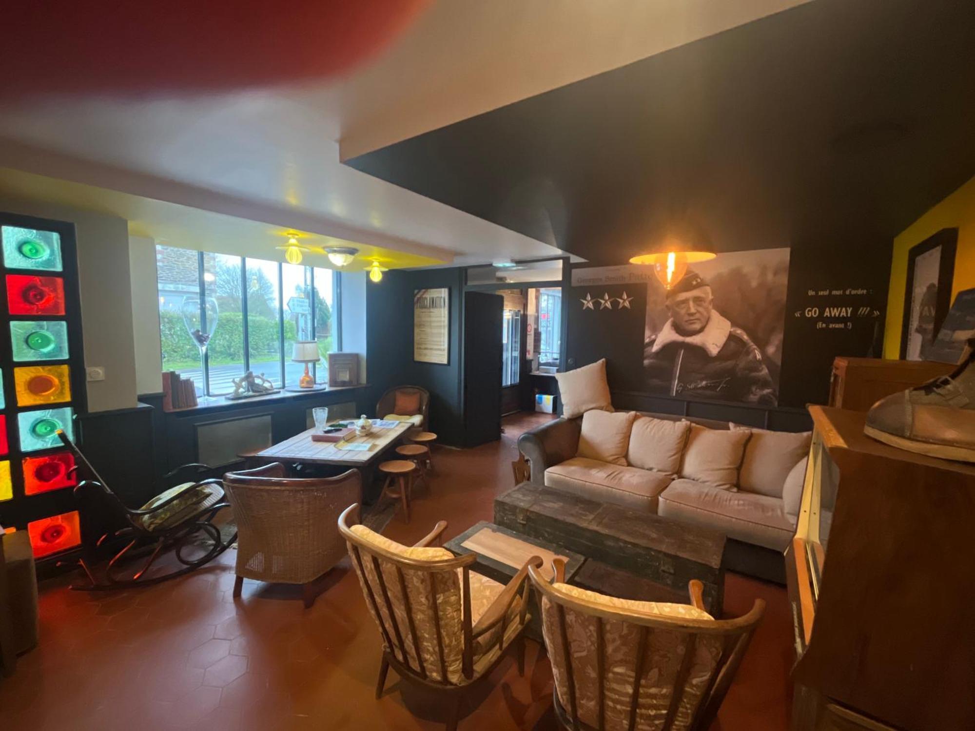 Au Petit Quinquin Hotell Céaux Exteriör bild