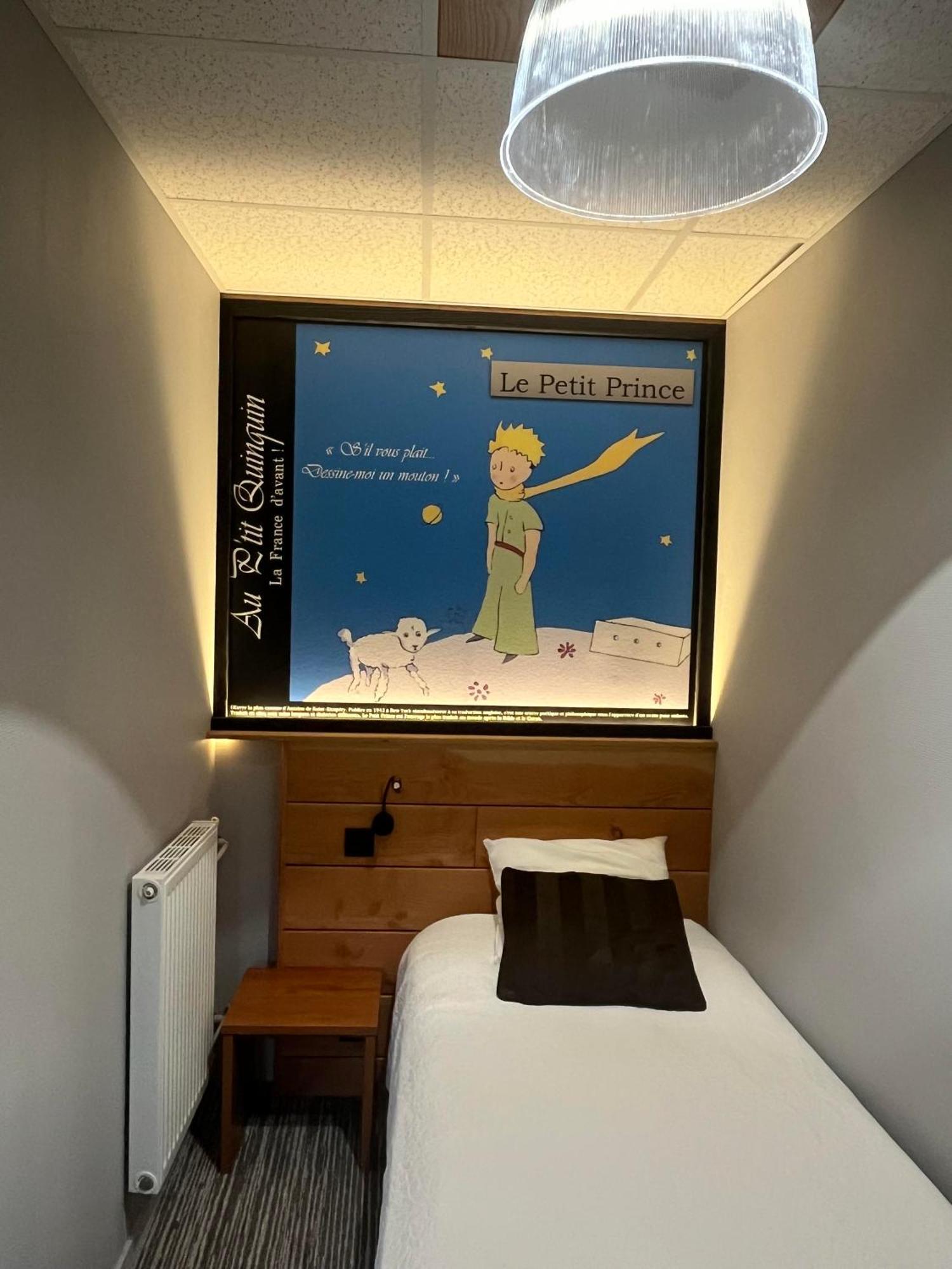 Au Petit Quinquin Hotell Céaux Exteriör bild